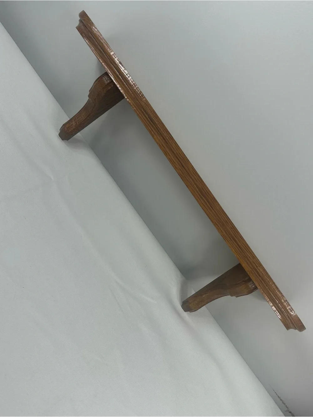 Vtg Solid Oak Wood Wall Shelf Farmhouse CottageCore 18in w Plate Groove